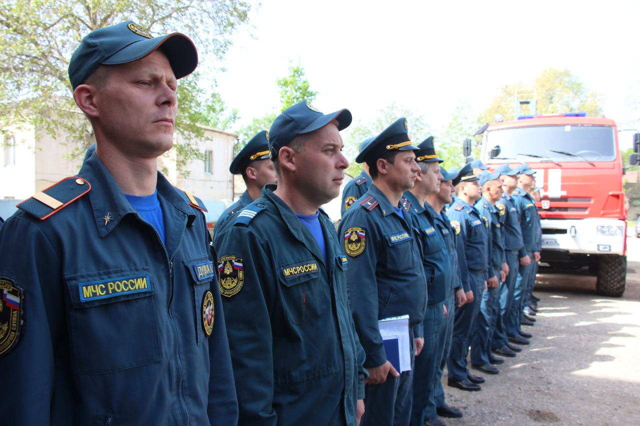 В Керчи чествовали пожарных | Правительство Республики Крым | Официальный  портал